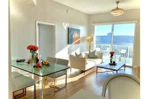 804 E Windward Way Ph 21, Lantana, FL 33462, Lantana, FL 33462 - MLS#R11132268