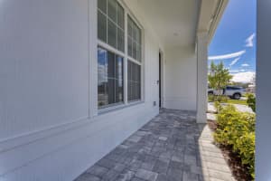8348 Beagle Terrace, Vero Beach, FL 32967 - MLS#R11132341