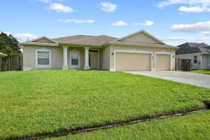 6221 Nw Hacienda Lane, Port Saint Lucie