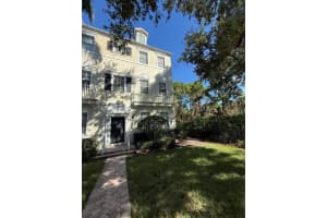245 E Thatch Palm Circle, Jupiter, FL 33458 - MLS#R11132393