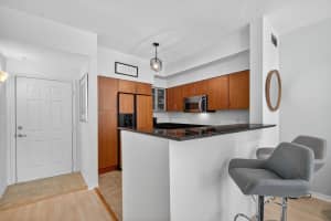 806 E Windward Way #404, Lantana, FL 33462 - MLS#R11132395