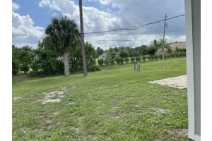 1550 17th Court, Vero Beach, FL 32962 - MLS#R11132403