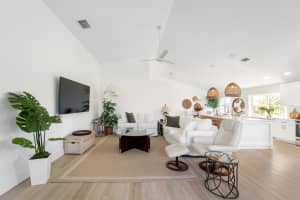 6208 Bear Creek Court, Lake Worth, FL 33467 - MLS#R11132452