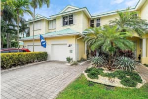 166 Barefoot Cove, Hypoluxo, FL 33462 - MLS#R11132486