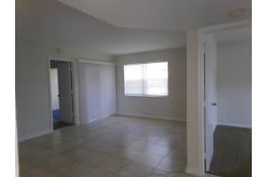 1554 SE Royal Green Circle N 104, Port Saint Lucie, FL 34952 - MLS#R11132543