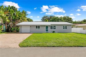 2360 NE 15th Terrace, Pompano Beach, FL 33064 - MLS#R11132555