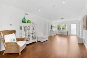 2360 NE 15th Terrace, Pompano Beach, FL 33064 - MLS#R11132555