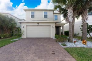 1621 Nw Cataluna Circle, Port Saint Lucie