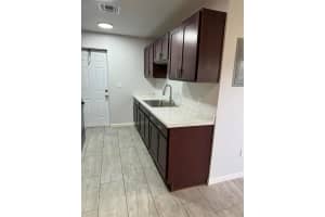 4250 25th Avenue B, Vero Beach, FL 32967 - MLS#R11132587