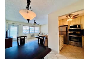 10 Kent A, West Palm Beach, FL 33417 - MLS#R11132610