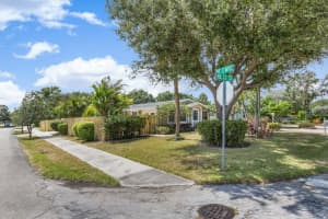 272 NE 13th Street, Delray Beach, FL 33483 - MLS#R11132622