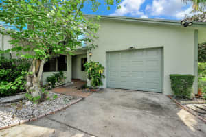 866 NW 25th Avenue, Delray Beach, FL 33445 - MLS#R11132623