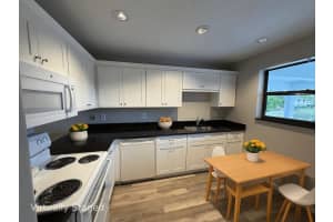 1250 SE Parkview Place C10, Stuart, FL 34994 - MLS#R11132663