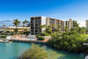 225 Beach Road 405, Tequesta, FL 33469 - MLS#R11132675