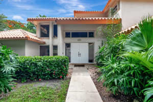2244 Nw 39th Drive, Boca Raton