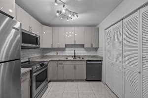 1100 Manor Drive, Palm Springs, FL 33461 - MLS#R11132706