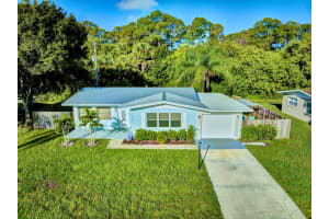 1845 79th Avenue, Vero Beach, FL 32966 - MLS#R11132716