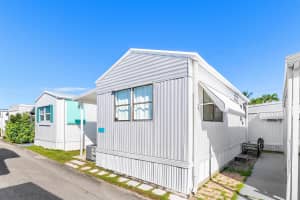 24 Juniper Drive, Briny Breezes, FL 33435 - MLS#R11132747