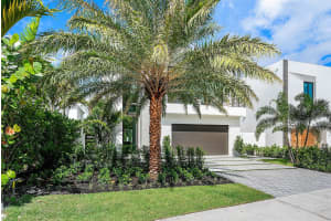721 Lake Avenue N, Delray Beach, FL 33483 - MLS#R11132766