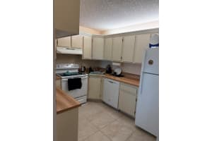 707 Sunny Pine Way F2, Greenacres, FL 33415 - MLS#R11132774