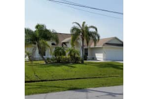 5704 Nw Croton Avenue, Port Saint Lucie