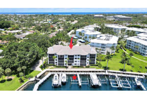 543 Bay Colony Drive N Slip 8, Juno Beach, FL 33408 - MLS#R11132827