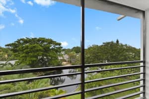 112 Royal Park Drive, Oakland Park, FL 33309 - MLS#R11132836