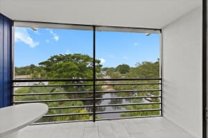 112 Royal Park Drive 4b, Oakland Park, FL 33309 - MLS#R11132836