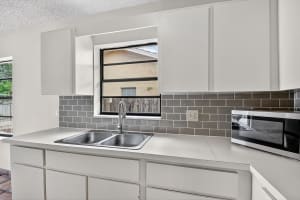 2747 Summit Boulevard, West Palm Beach, FL 33406 - MLS#R11132846