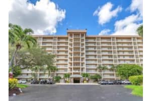3510 Oaks Way 103, Pompano Beach, FL 33069 - MLS#R11132859