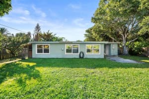 1875 45th Avenue, Vero Beach, FL 32966 - MLS#R11132860