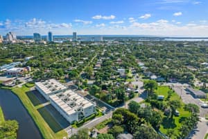 1933 Dock Street, West Palm Beach, FL 33401 - MLS#R11132896