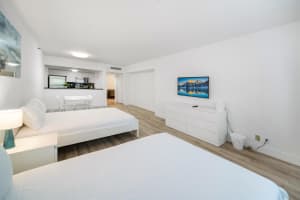 834 Ocean Drive, Miami Beach, FL 33139 - MLS#R11132909