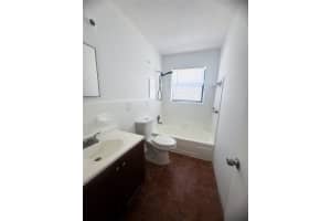 2647 NW 20th Street, Fort Lauderdale, FL 33311 - MLS#R11132949