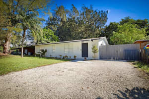 1800 NW 14th Avenue, Fort Lauderdale, FL 33311 - MLS#R11132951