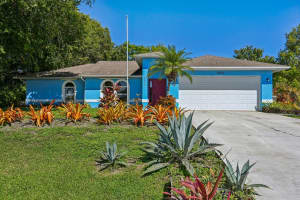 2099 SW Janette Avenue, Port Saint Lucie, FL 34953 - MLS#R11132968