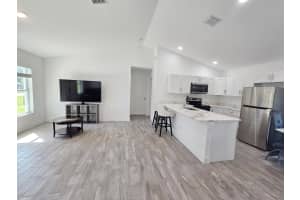 2447 NW 5th Street, Okeechobee, FL 34972 - MLS#R11132981