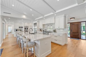 2408 Bay Village Court, West Palm Beach, FL 33410 - MLS#R11132984