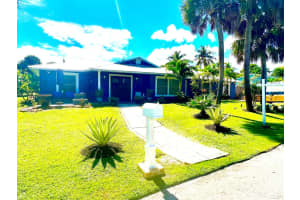 105 Main Street, Fort Pierce