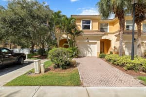 340 River Bluff Lane, Royal Palm Beach, FL 33411 - MLS#R11132995