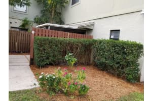 10 Crossings Circle A, Boynton Beach, FL 33435 - MLS#R11133003