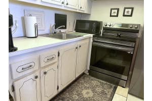 384 Tilford R, Deerfield Beach, FL 33442 - MLS#R11133036
