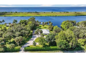 8888 Us Highway 441, Okeechobee, FL 34974 - MLS#R11133075