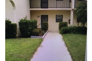 2050 Oleander Boulevard 2105, Fort Pierce, FL 34950 - MLS#R11133082