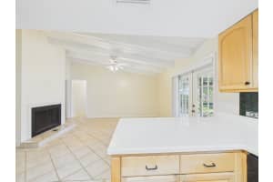 2265 44th Avenue, Vero Beach, FL 32966 - MLS#R11133153