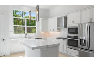 228 SE Via Sangro, Port Saint Lucie, FL 34952 - MLS#R11133174