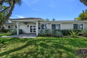 88 Sw 10th Drive, Boca Raton