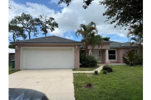 1357 SE Sandia Drive, Port Saint Lucie, FL 34983 - MLS#R11133181