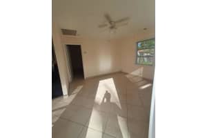 1021 Selkirk Street N B, West Palm Beach, FL 33405 - MLS#R11133196