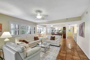 318 Oak Harbour Drive 318, Juno Beach, FL 33408 - MLS#R11133203